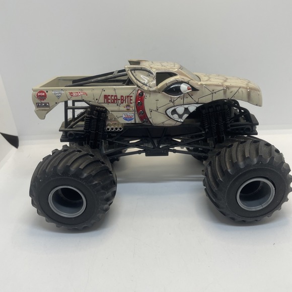 Hot Wheels Other - MEGA-BITE Hot Wheels‎ Monster Jam Diecast. Perfect Condition.